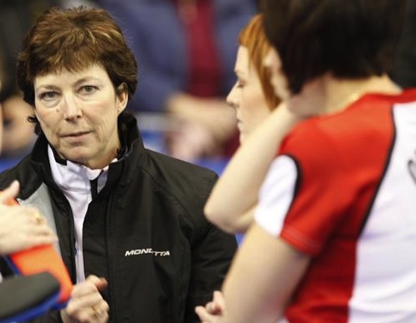 Janet Arnott will coach Team Jennifer Jones at the 2013 Tim Hortons Roar of the Rings Canadian Curling Trials.