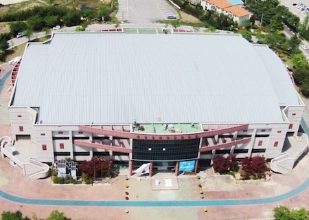 The Gangneung Curling Centre, host facility for the 2018 Winter Olympics curling competitions. (Photo, PyeonChang2018.com)